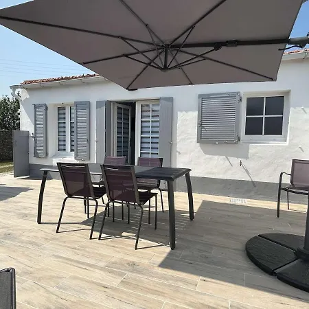 Maison Proche Centre Noirmoutier, Terrasse Et Parking - Fr-1-224b-195 * Noirmoutier-en-l'Ile