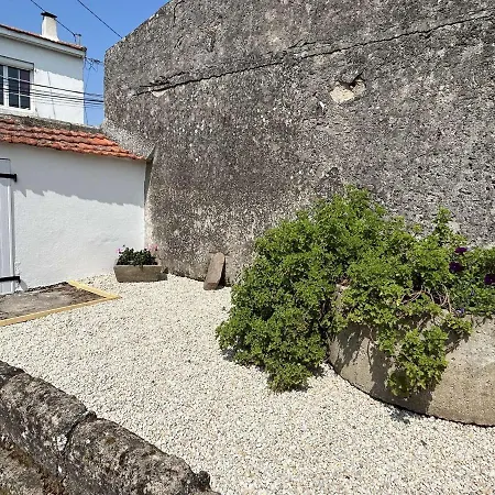 Maison Proche Centre Noirmoutier, Terrasse Et Parking - Fr-1-224b-195
